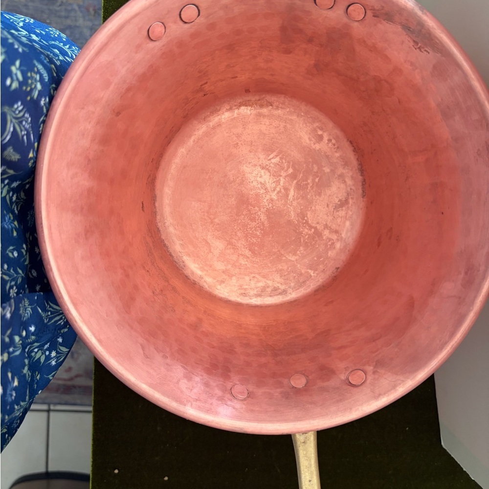 Hammered Copper Saucepan with Brass Handle - antique Italian - Picture 4 of 12